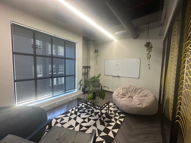 To Let commercial Property for Rent in Zonnebloem Western Cape